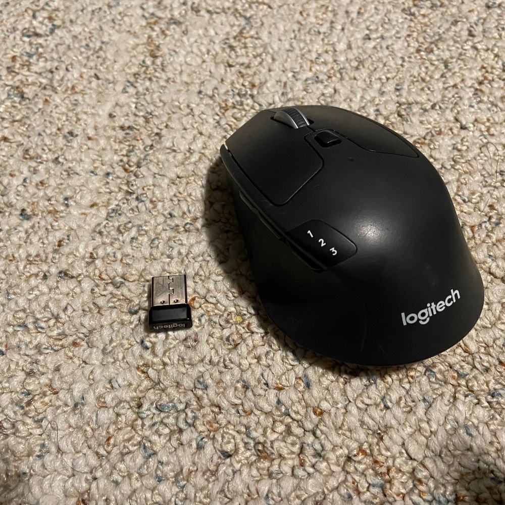 Logitech M720 Triathlon Wireless Mouse